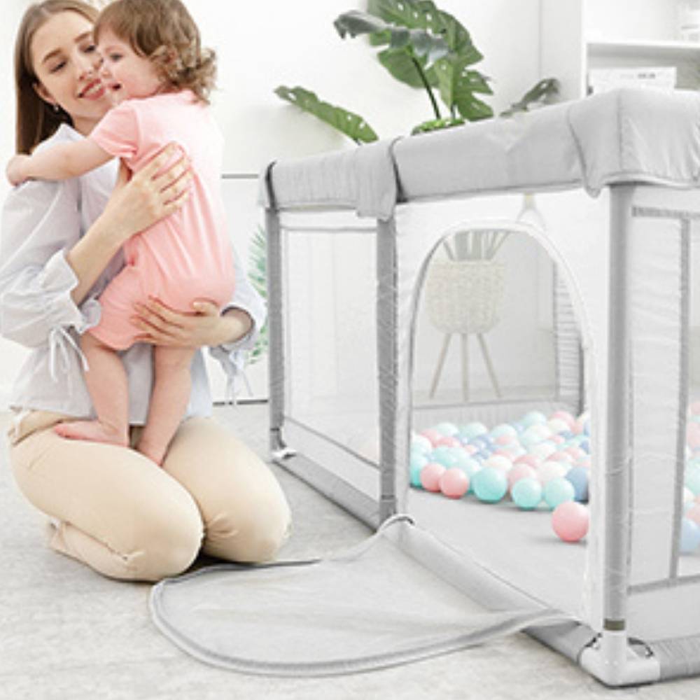Infant Play Yard: image 18